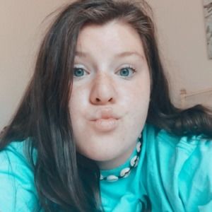 Meet your Posher, Mara